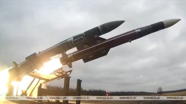 Belarus yeni idarə olunan raketini sınaqdan keçirib Belarus yeni idarə olunan raketini sınaqdan keçirib