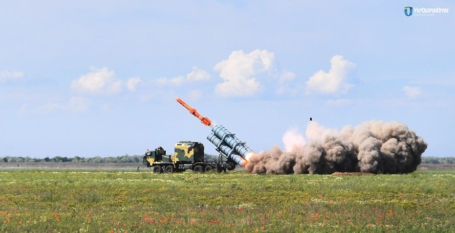 Ukrayna “Neptun” raket sisteminin sınaqlarını keçirib