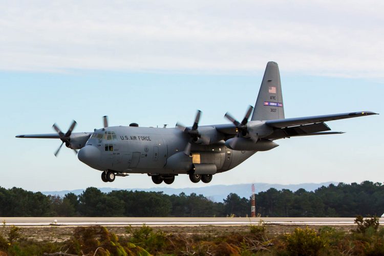 Amerikanın C-130 “Hercules” təyyarəsi İraqda qəzaya uğrayıb 14 C 130H3 Hercules e1591696278731