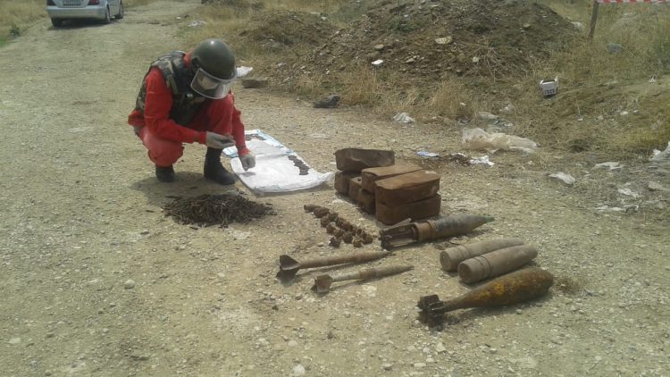 ANAMA tərəfindən Ağstafada çox sayda partlamamış sursat zərərsizləşdirilib 7 116377693 828214787712071 2464036438459565215 o e1595692648882