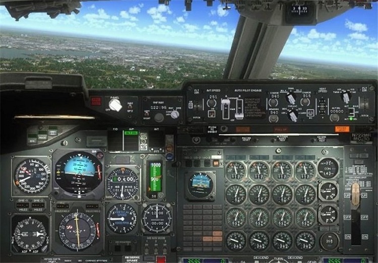 İran İl-76MD təyyarəsinin simulyatorunu hazırlayıb 6 Iranian air force unveils Ilyushin Il 76 simulator