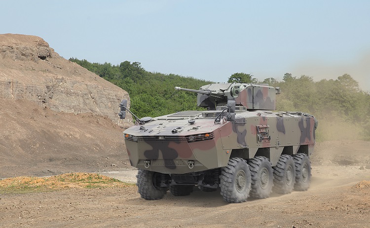 “Otokar” “Arma”nı Bolqarıstanda sərgiləyir 6