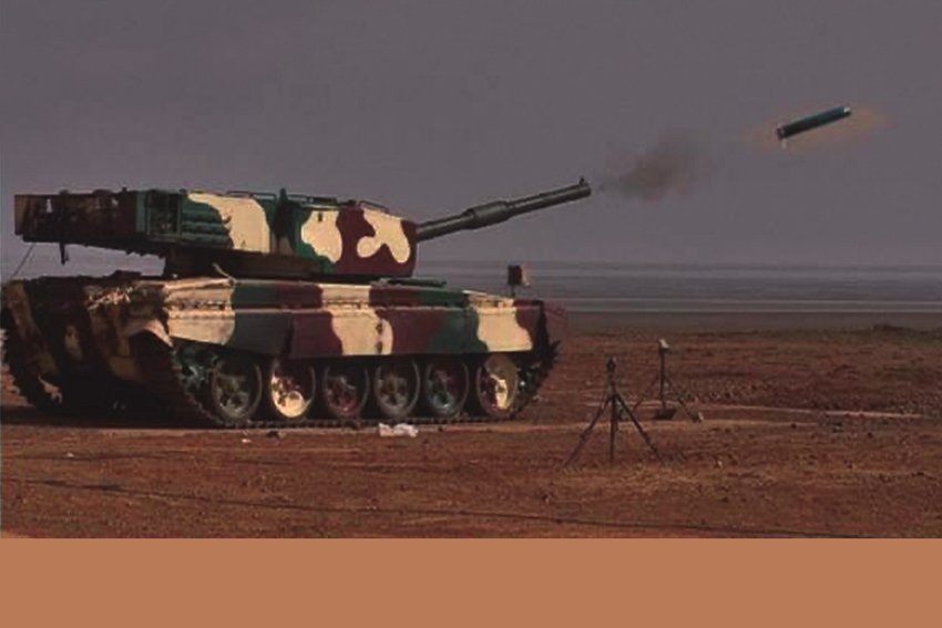 “Arjun” tankında istifadə üçün yeni sursatın sınaqları keçirilib “Arjun” tankında istifadə üçün yeni sursatın sınaqları keçirilib