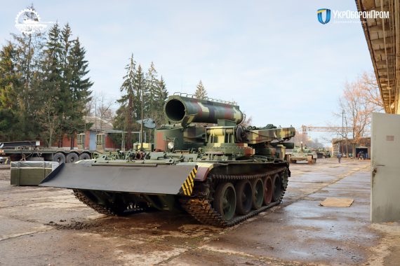 Ukrayna BTS-4 zirehli evakuasiya maşınlarını təkmilləşdirib 2 BTS 4 1