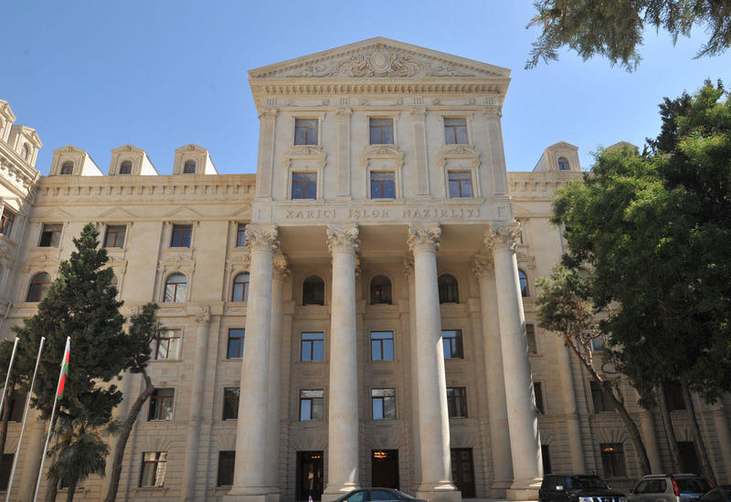 Azərbaycan Fransaya nota verdi 10