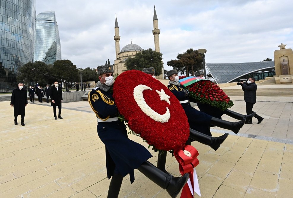 Azərbaycan və Türkiyə Prezidentləri Şəhidlər xiyabanını ziyarət ediblər – FOTOLAR