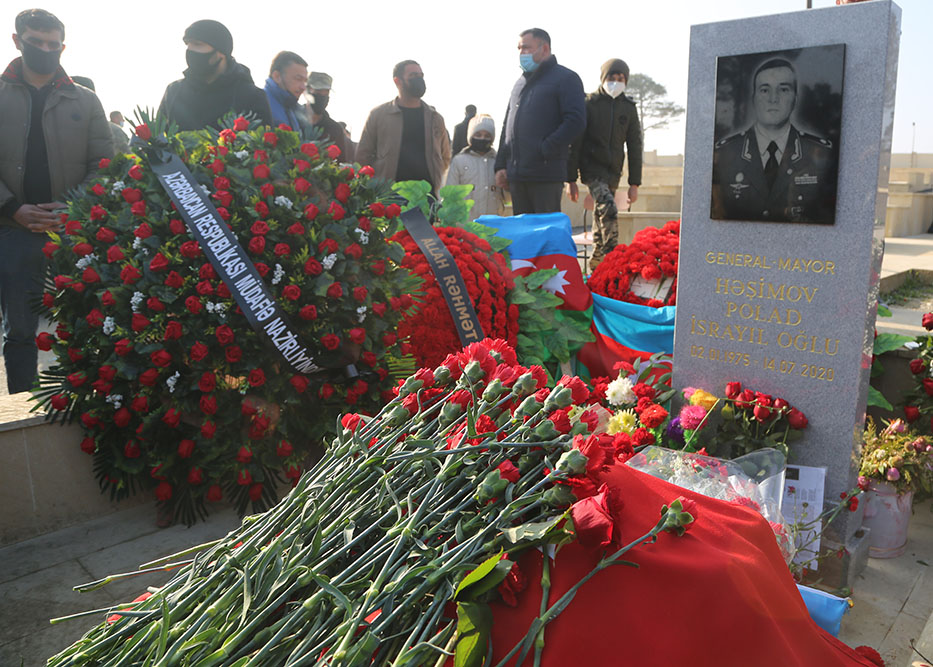 General Polad Həşimovun xatirəsi yad edilib 7 4942b0a53f7e7e0ac398025804e5630b