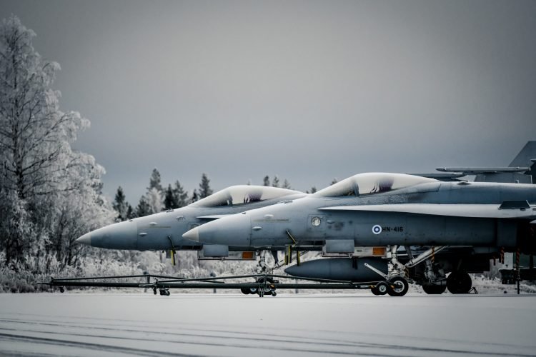 Finlandiya hərbi aviasiya parkını yeniləyir