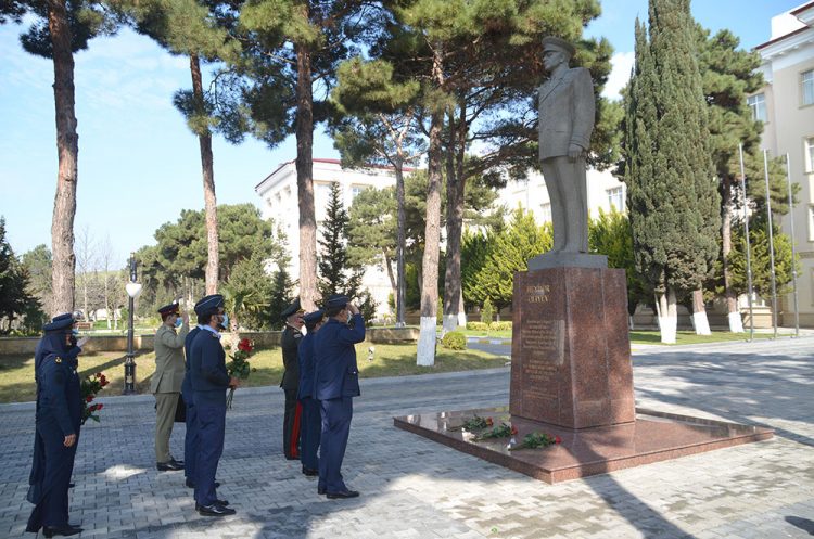 pl 1 e1617193965173