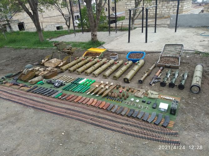 Şuşada müxtəlif növ silah və sursat tapılıb 6 1619277872786 1S3nU28t 1
