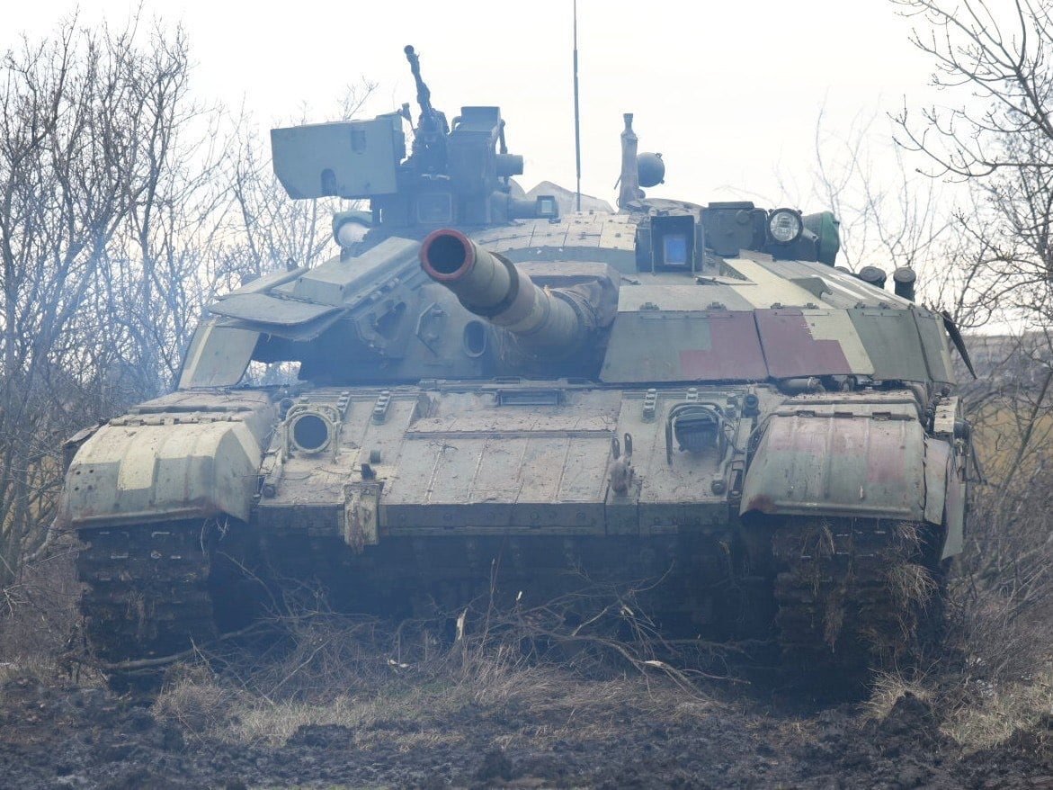 Təkmilləşdirilmiş T-64BM2 “Bulat” tankının atəş sınaqları tamamlanıb Təkmilləşdirilmiş T-64BM2 “Bulat” tankının atəş sınaqları tamamlanıb