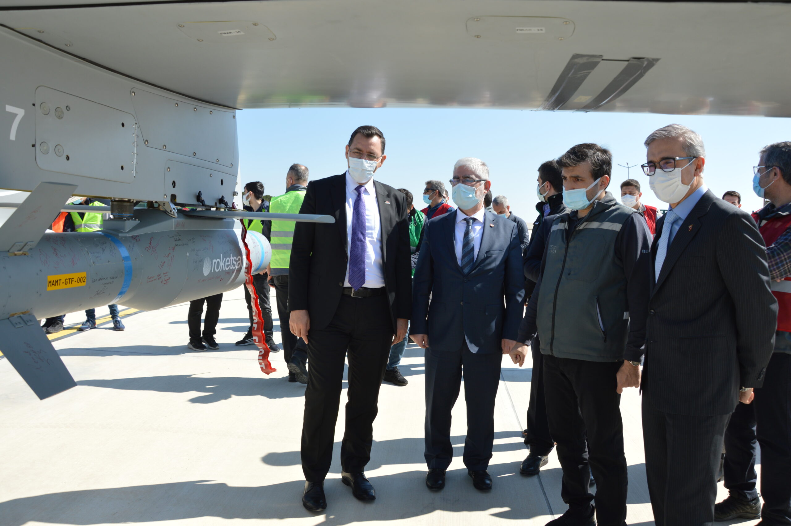 BAYRAKTAR AKINCI ILK ATIS FOTO 3 scaled