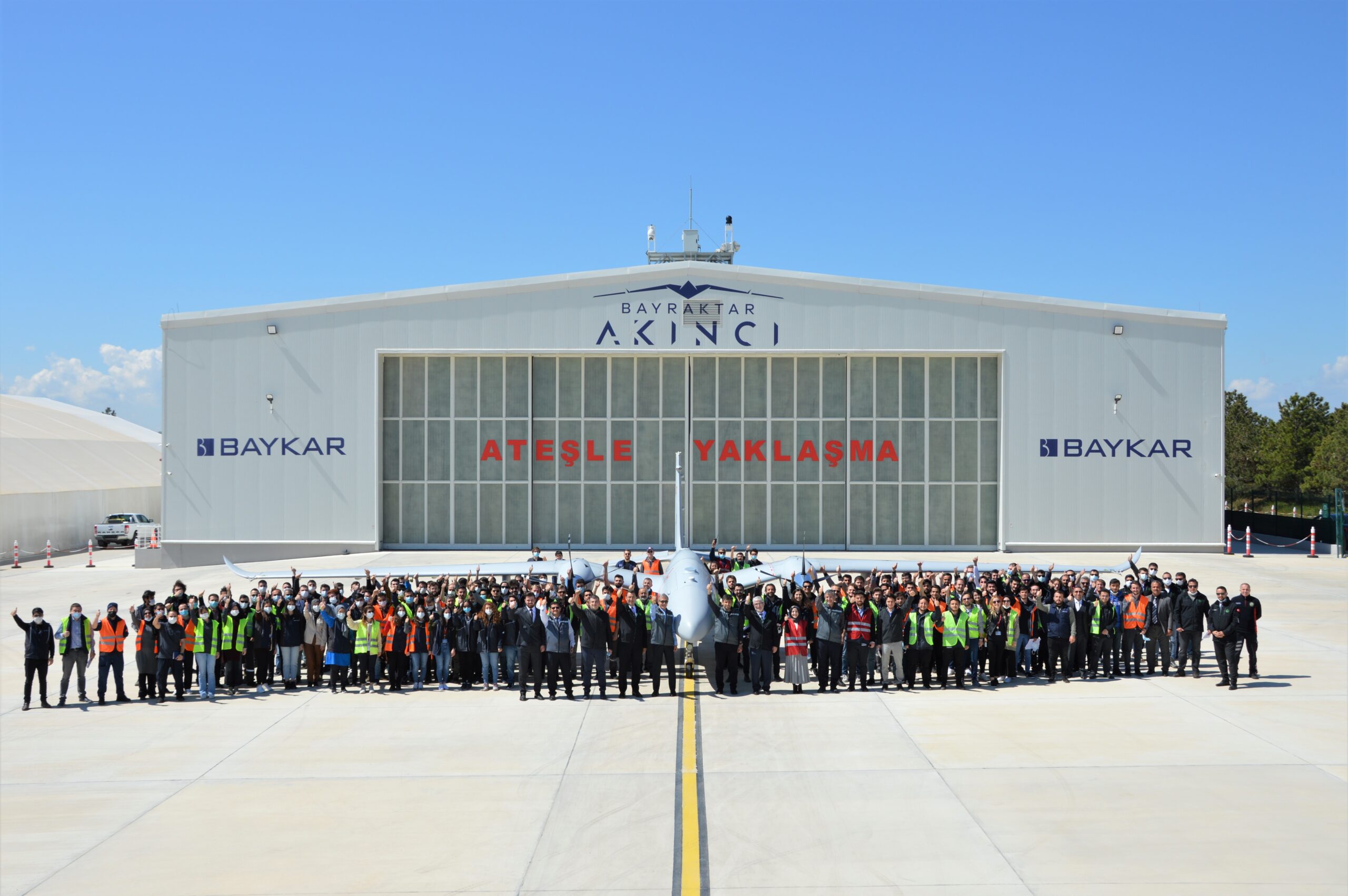 BAYRAKTAR AKINCI ILK ATIS FOTO 6 scaled