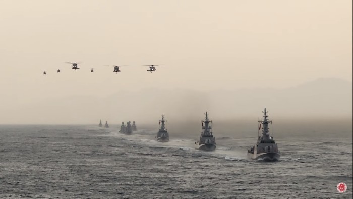 De 2021