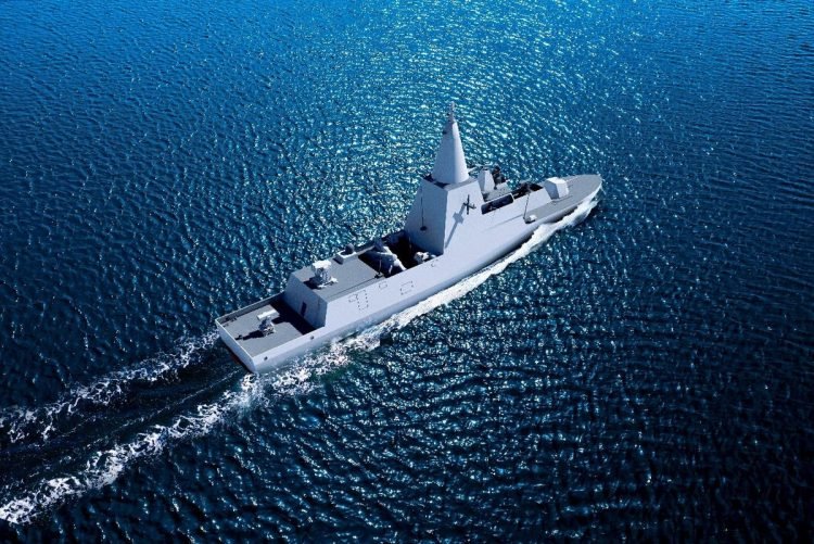 BƏƏ Donanması yeni dəniz patrul gəmiləri əldə edəcək