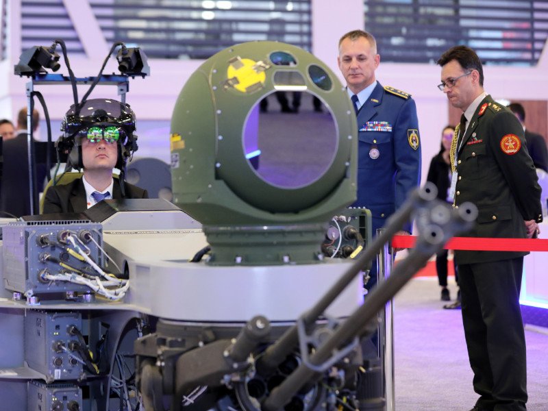 Türkiyə IDEF-2021 sərgisinə hazırlaşır Türkiyə IDEF-2021 sərgisinə hazırlaşır