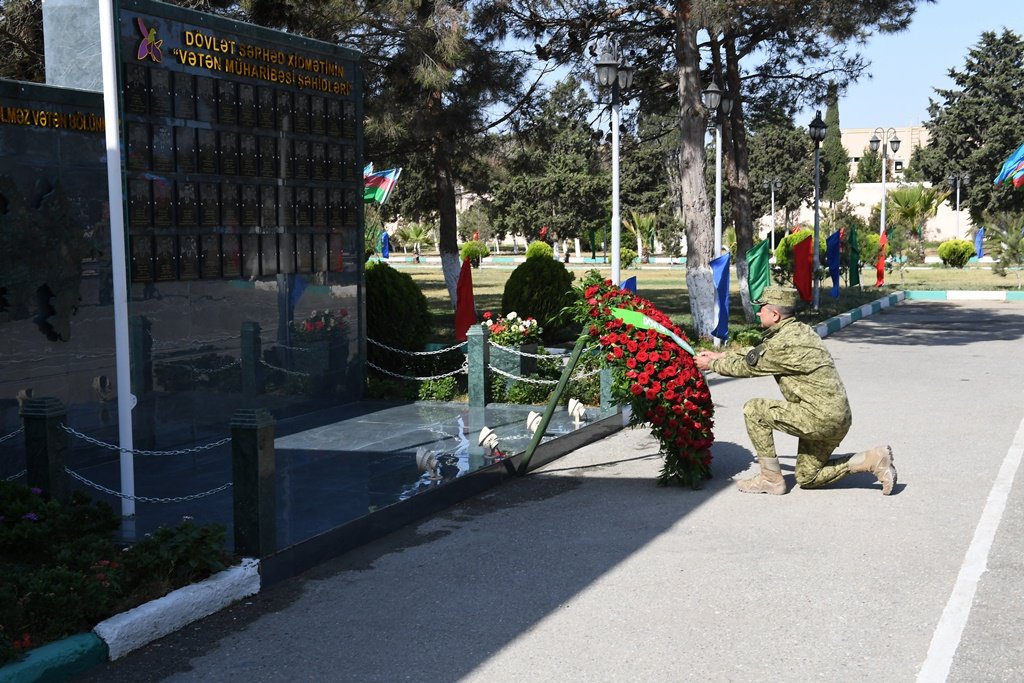 Vətən Müharibəsində həlak olmuş sərhədçilərin xatirəsinə həsr olunmuş abidə lövhəsinin açılışı olub