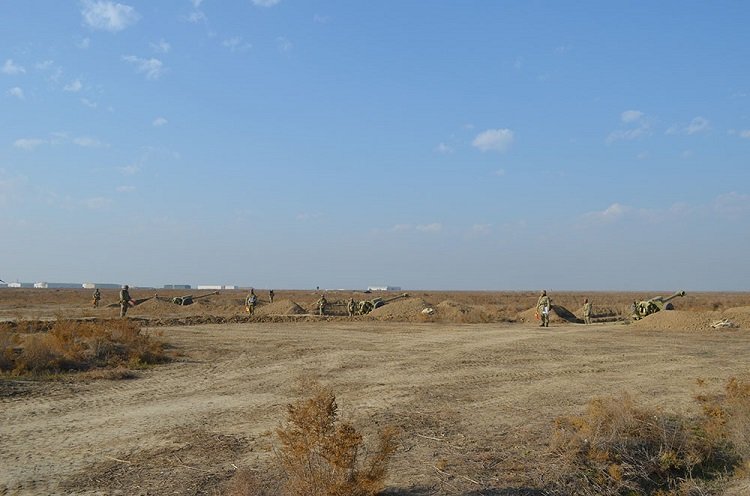 Raket və Artilleriya Qoşunlarının bölmələrində döyüş atışlı təlimlər keçirilib – FOTO/VİDEO