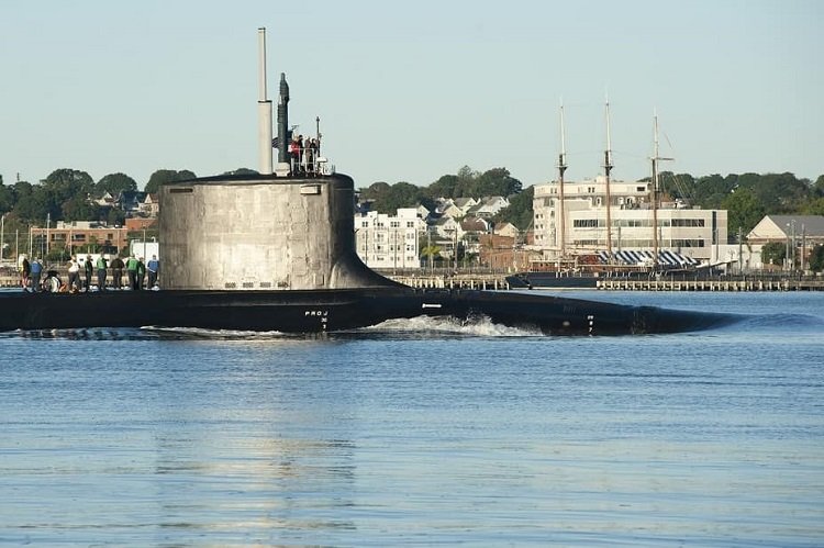 ABŞ HDQ “USS Delaware” atom sualtı qayığını istismara verib