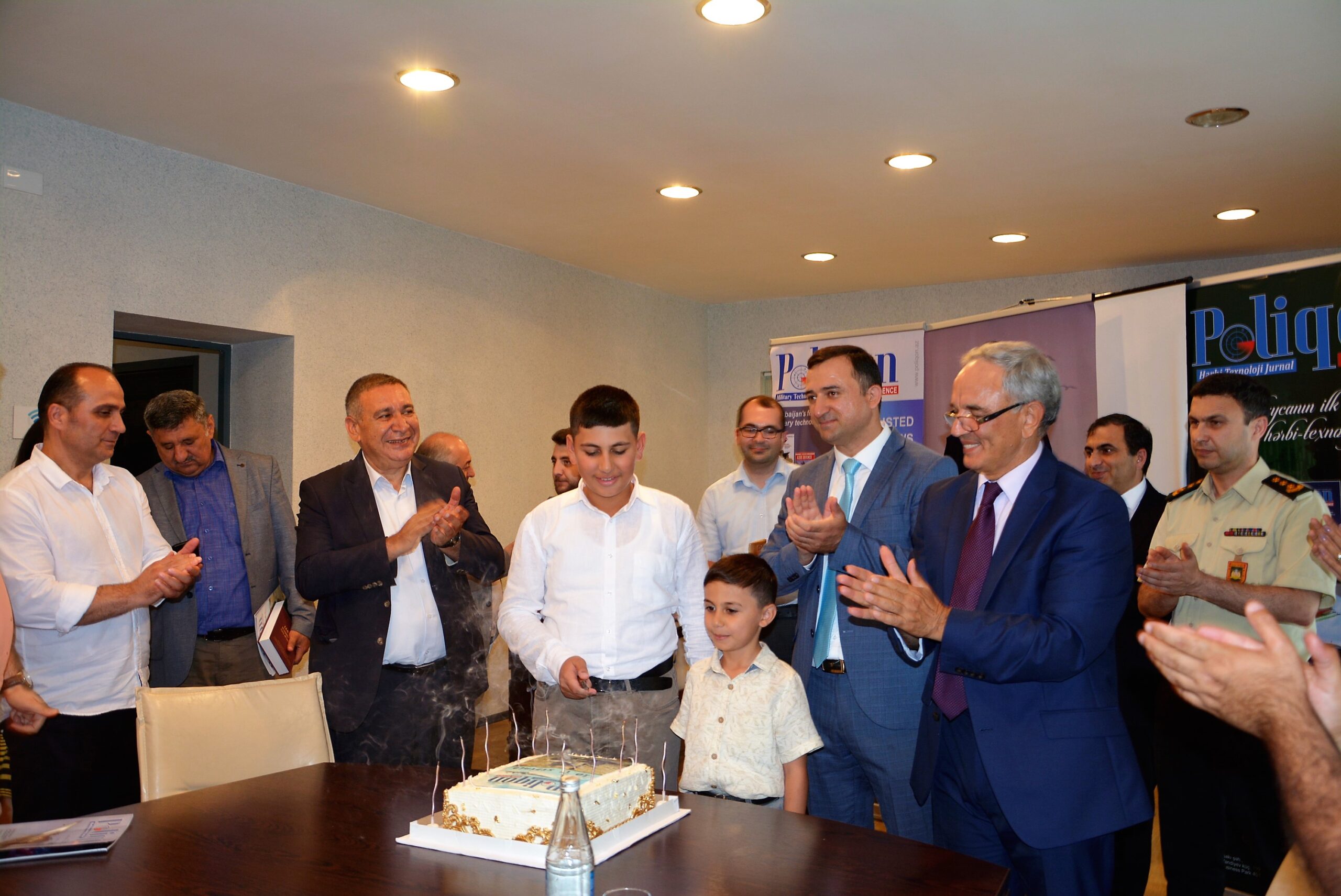 Mətbuat Şurasında “Poliqon” jurnalının 10 illik yubiley tədbiri keçirilib – FOTOLAR 27 MRS8868 1 scaled