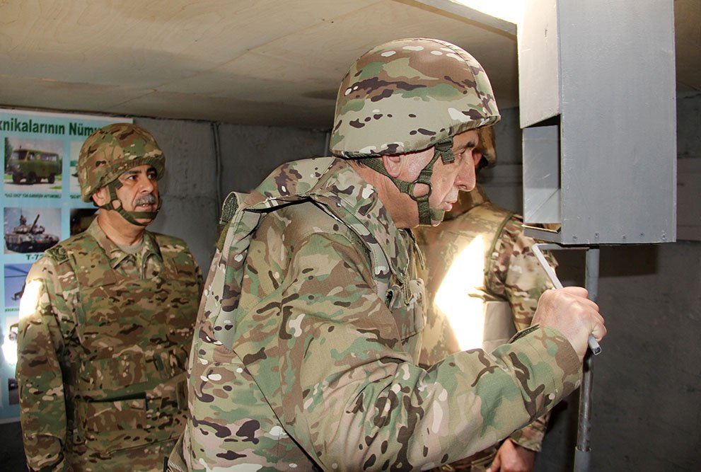 General-polkovnik Məhərrəm Əliyev: Azərbaycan Ermənistan tərəfinin təxribatlarına qətiyyətli cavab verməyə daim hazırdır General-polkovnik Məhərrəm Əliyev: Azərbaycan Ermənistan tərəfinin təxribatlarına qətiyyətli cavab verməyə daim hazırdır