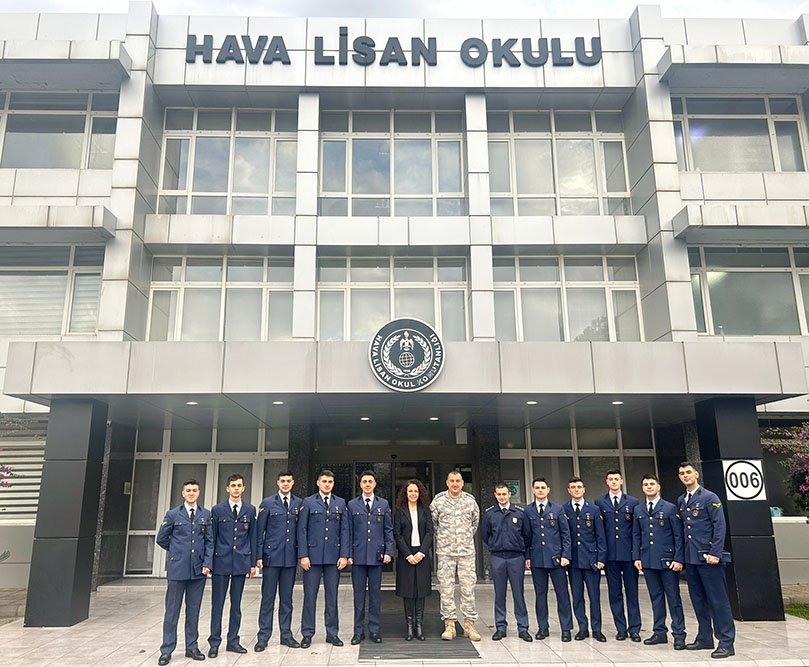 Azərbaycan HHQ-nin hərbi qulluqçusu Türkiyədə kursu birinciliklə bitirib