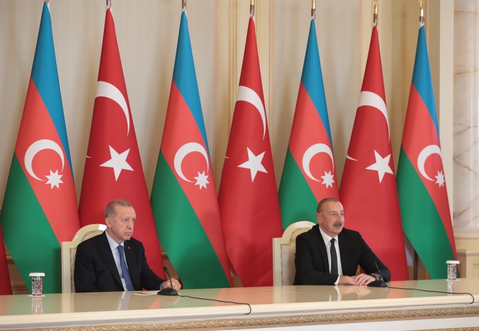 Prezident İlham Əliyev: Azərbaycan Ordusu Türkiyə modeli əsasında inkişaf edir