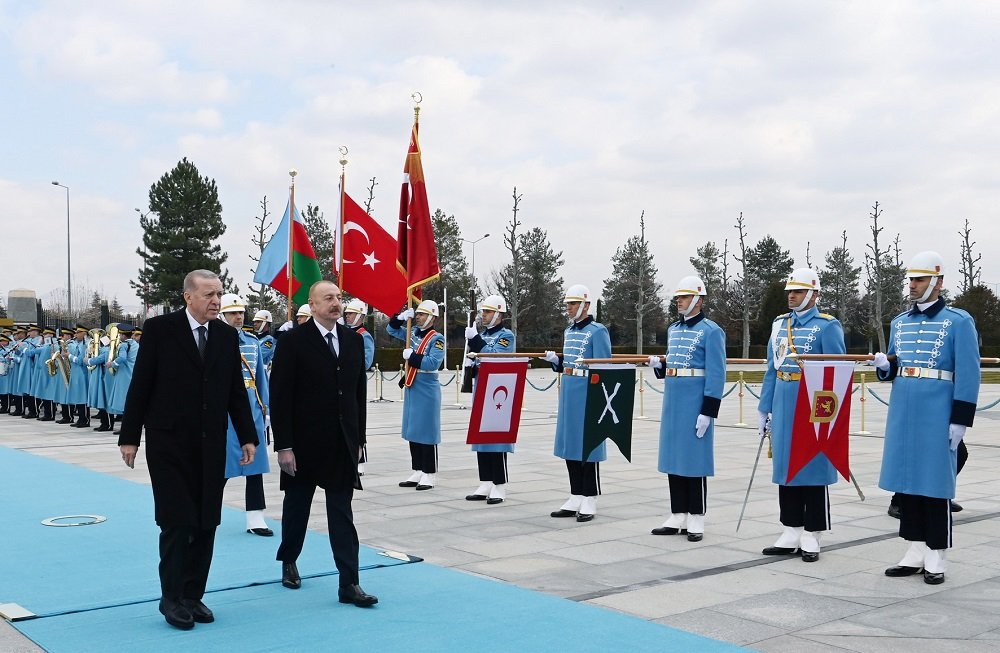 Prezident İlham Əliyevin Ankarada rəsmi qarşılanma mərasimi olub – FOTOLAR