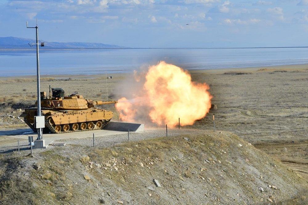 ASELSAN modernləşdirilmiş ilk M60T tankını Türkiyə Ordusuna təhvil verib – VİDEO