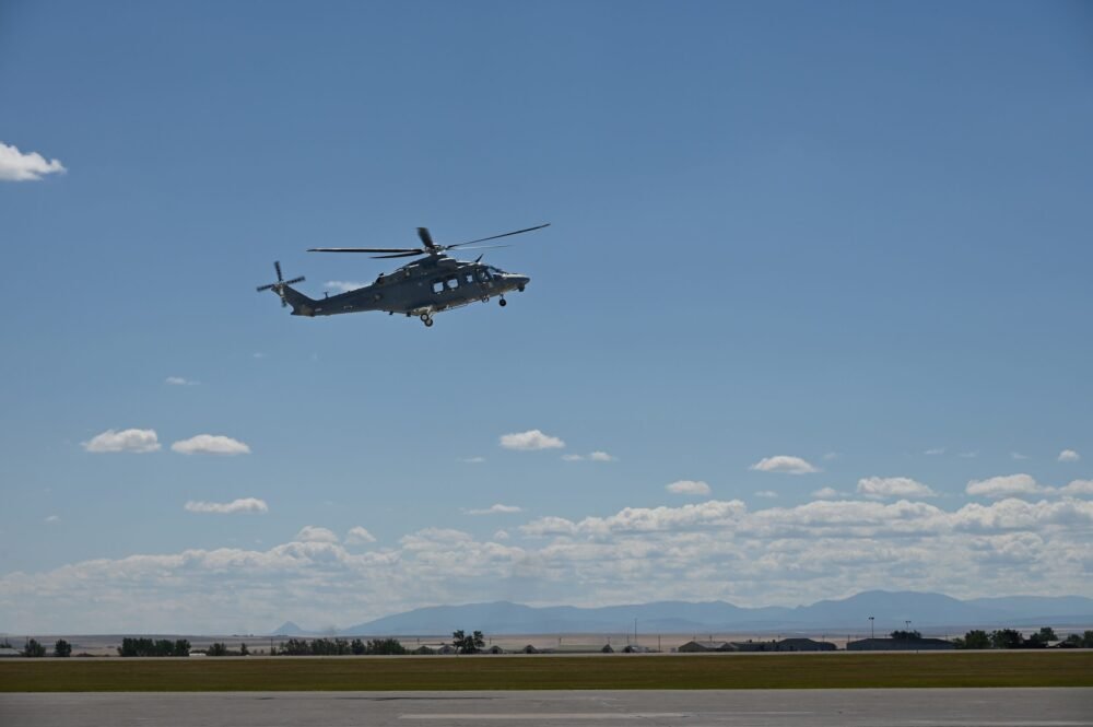 “Boeing” ilk MH-139A “Grey Wolf” helikopterini sifarişçiyə çatdırıb