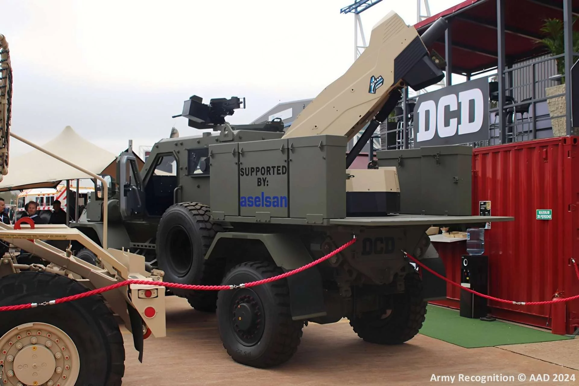 South Africa unveils new Springbuck SD 120mm self propelled mortar armed with Aselsans Alkar system 925 002 c1d12cc3