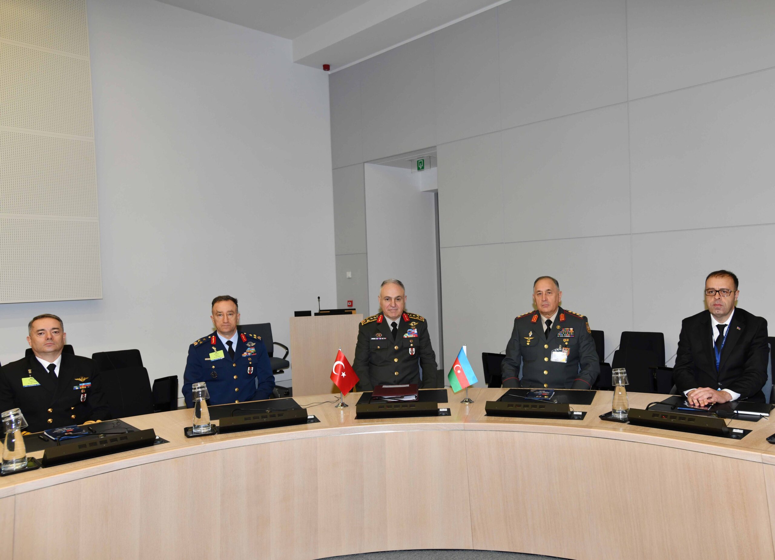 Azərbaycan və Türkiyənin Baş Qərargah rəisləri arasında görüş keçirilib 1 GhZgVgaXcAAtEhs scaled