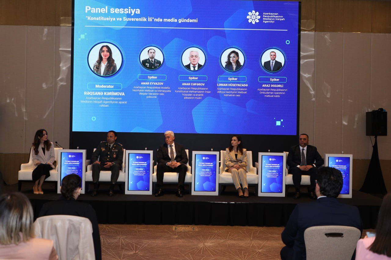 “Konstitusiya və Suverenlik İli”ndə media gündəmi”nə həsr olunan panel sessiya təşkil edilib “Konstitusiya və Suverenlik İli”ndə media gündəmi”nə həsr olunan panel sessiya təşkil edilib