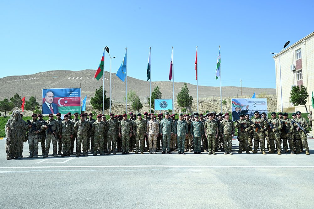 Bakıda 6 ölkənin xüsusi təyinatlıları ilə “Sonsuz Qardaşlıq-IV” birgə təlimi keçirilir Bakıda 6 ölkənin xüsusi təyinatlıları ilə “Sonsuz Qardaşlıq-IV” birgə təlimi keçirilir