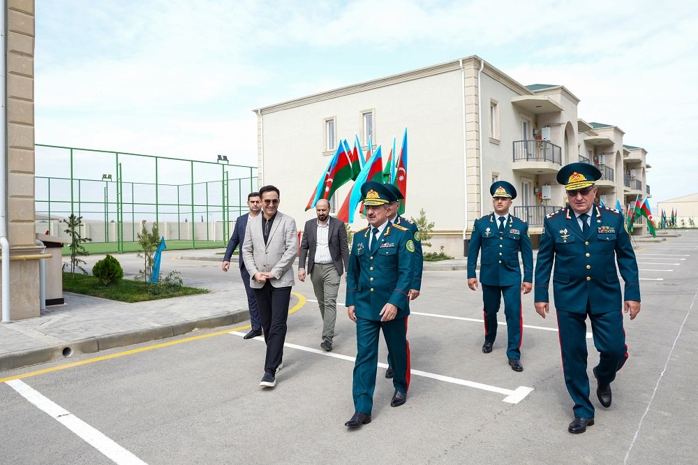 34 3c5bbf43c94232710cdb14211e50b832