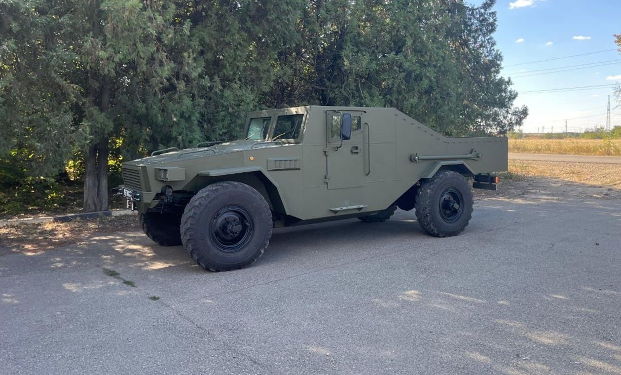 Rusiyanın yeni “Legioner” yüngül zirehli maşını təqdim olunub