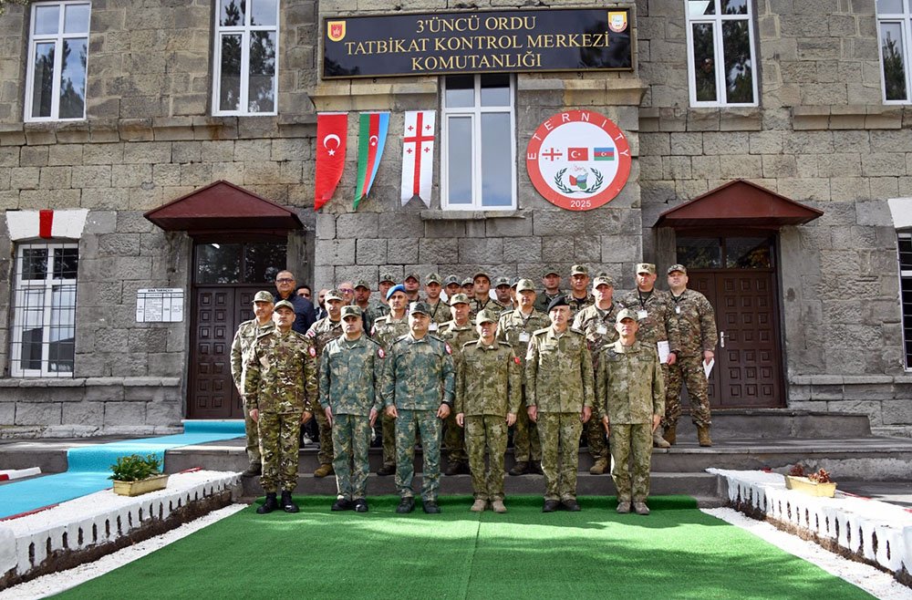 "Eternity-2025" təliminin "yüksək səviyyəli müşahidəçi günü" keçirilib 7 0d99f2b34d1b6187d43355ac8de00fbe