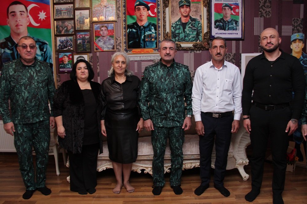 DSX-nin rəhbər heyəti şəhid ailələrini ziyarət edib