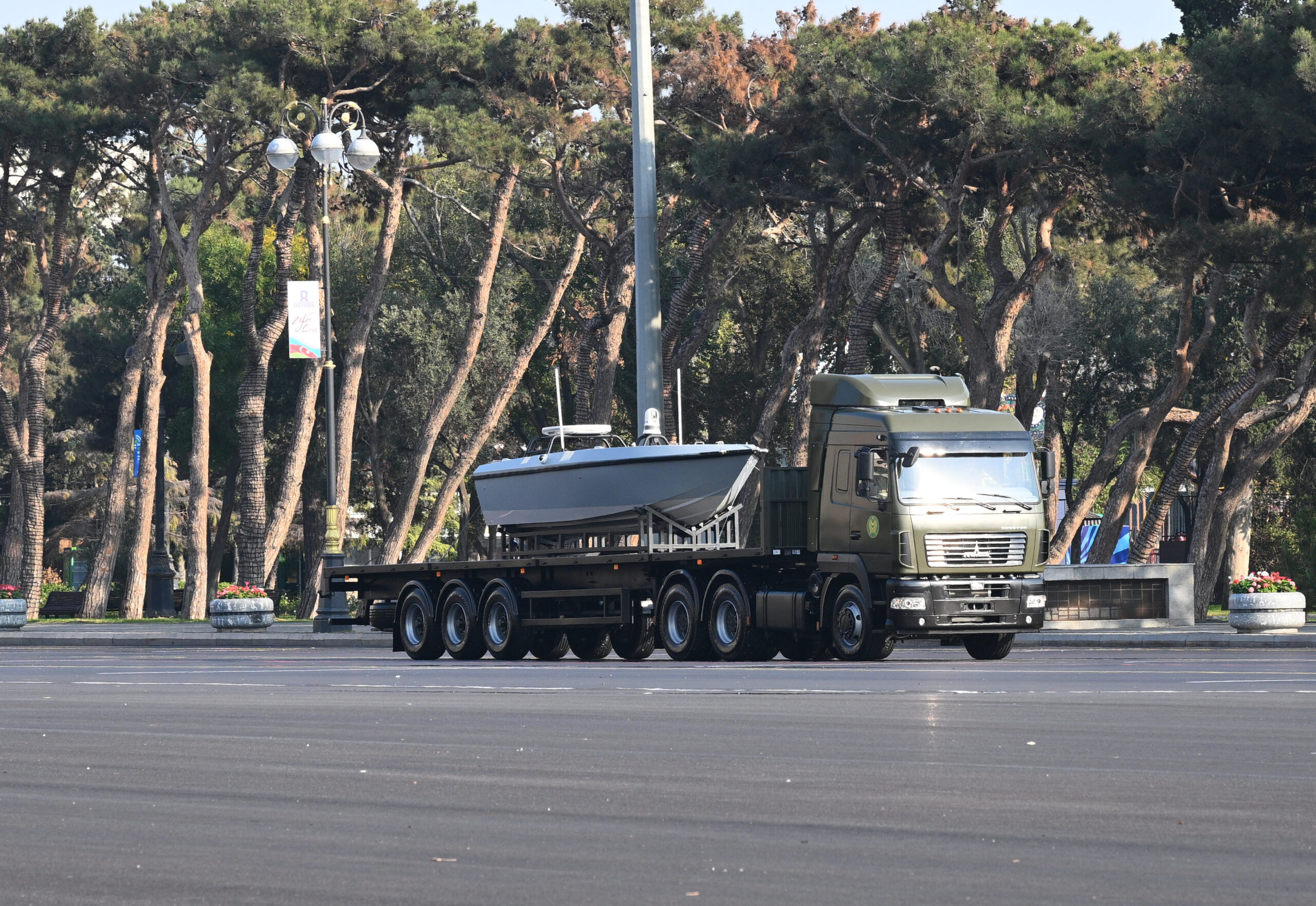 1762614888332250996 scaled