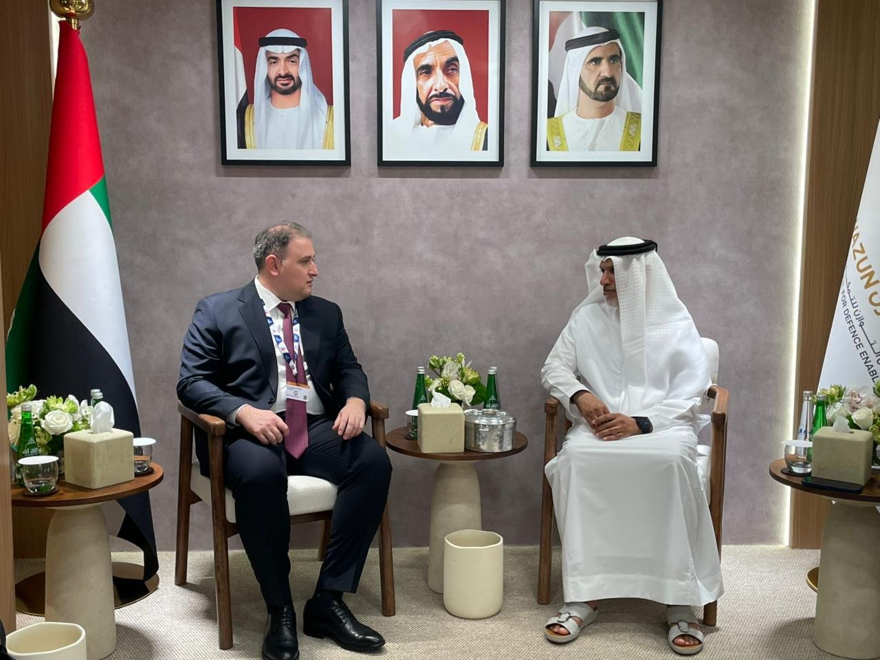 Azərbaycan və BƏƏ arasında müdafiə sənayesi sahəsində əməkdaşlıq müzakirə olunub