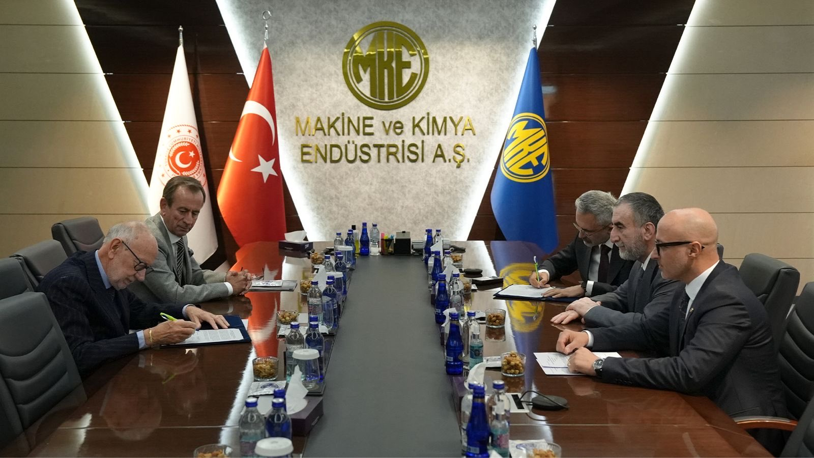 Türkiyə və İtaliya şirkətləri birgə sursat istehsal edəcək Türkiyə və İtaliya şirkətləri birgə sursat istehsal edəcək