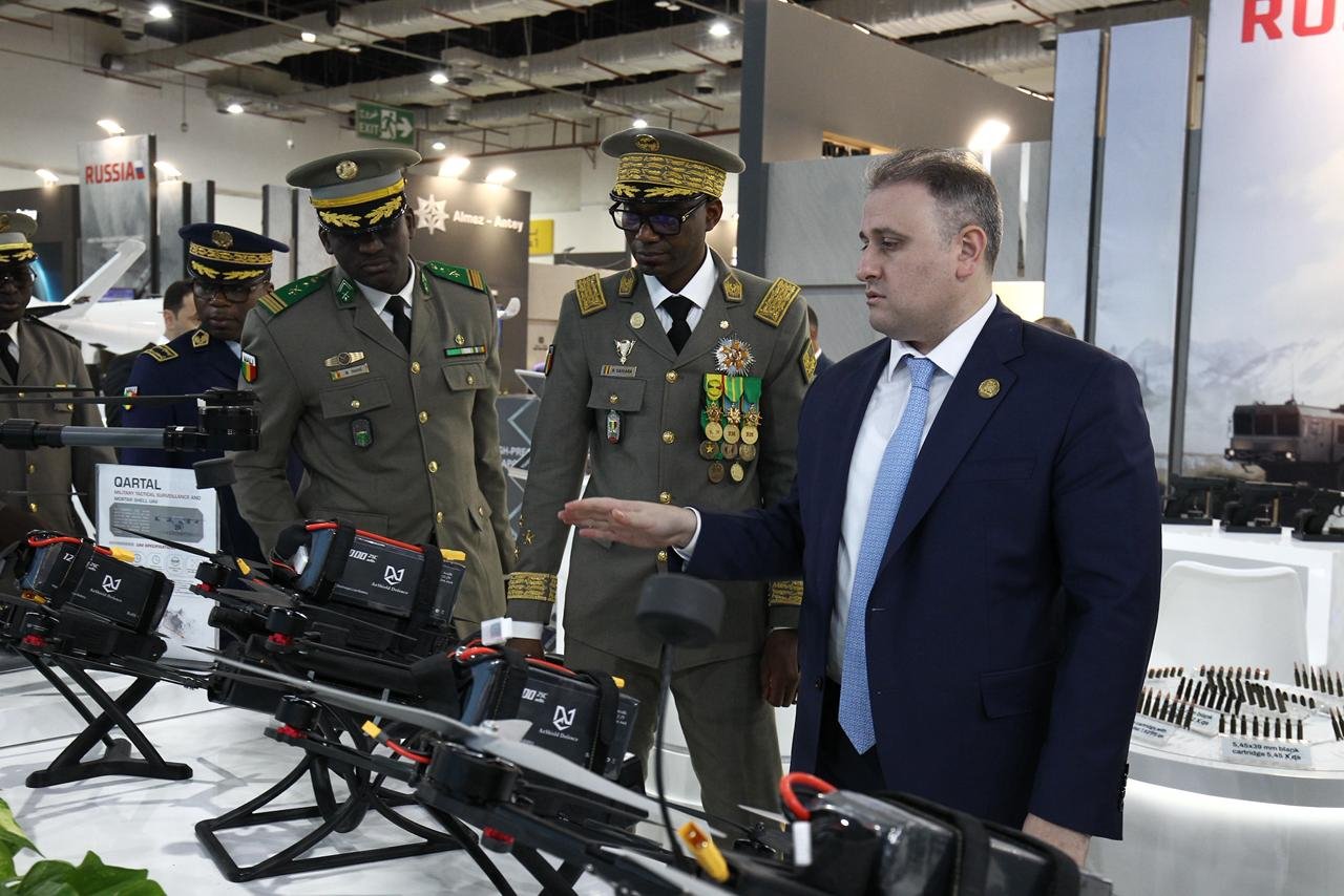 “EDEX-2025″də Azərbaycan müdafiə sənayesinin beynəlxalq tərəfdaşlıq imkanları genişləndirilir