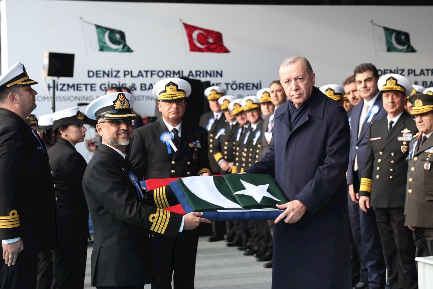 Türkiyə və Pakistan üçün inşa edilən hərbi gəmilər istismara verilib 3 5 22122025082435