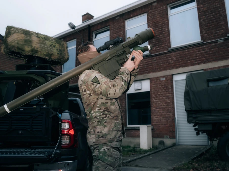 Belçika Polşadan “Piorun” daşınan zenit raket komplekslərini təhvil alıb