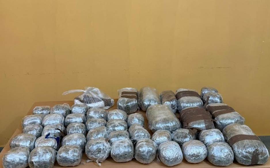 12 babad1526382348e6b05c44b2563efde