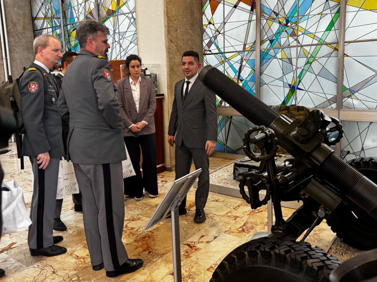 İsveçrə Silahlı Qüvvələrinin nümayəndələri MKE-ni ziyarət edib