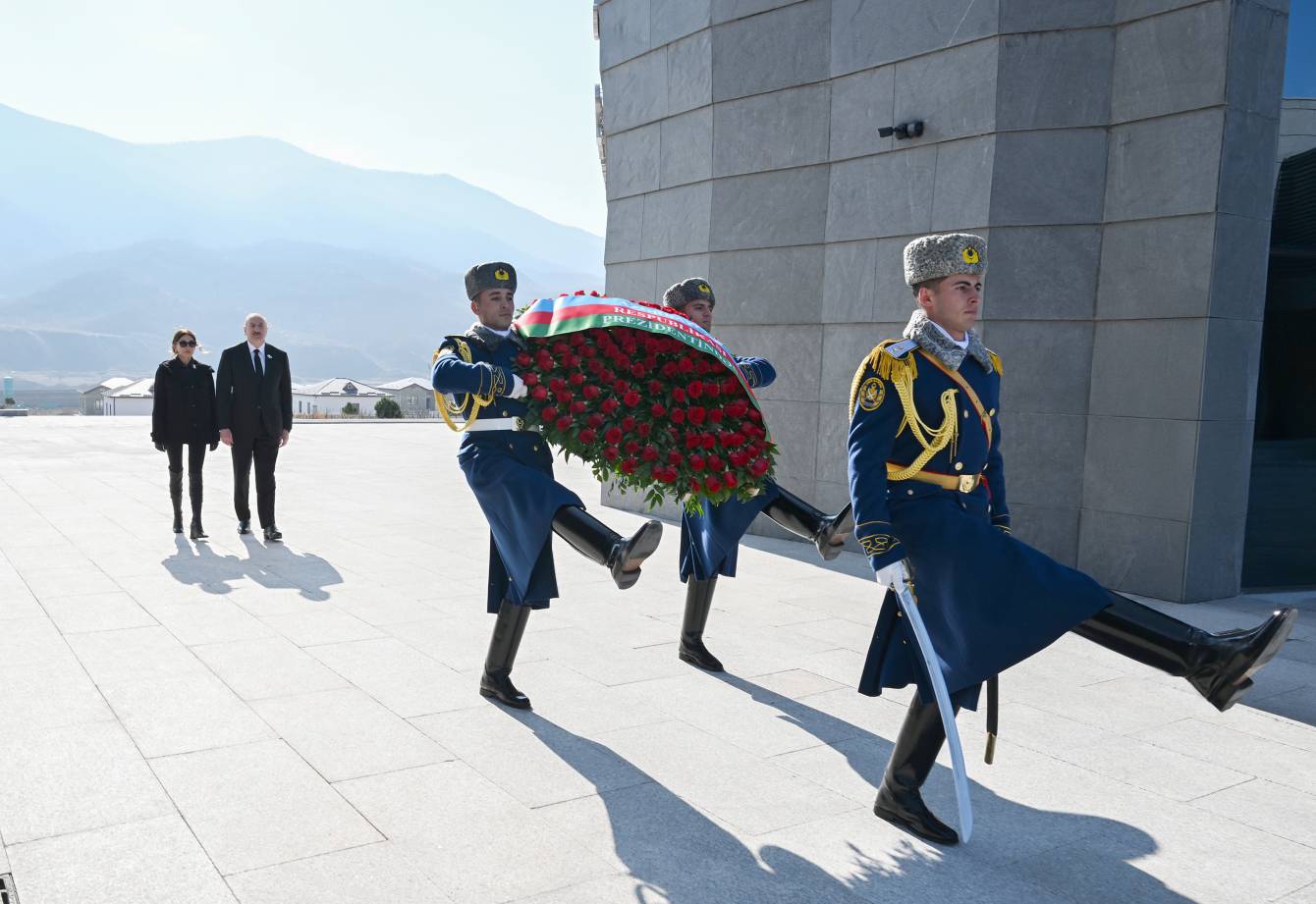Prezident İlham Əliyev Xocalı Soyqırımı Memorialının açılışında iştirak edib - YENİLƏNİB 2 1 4