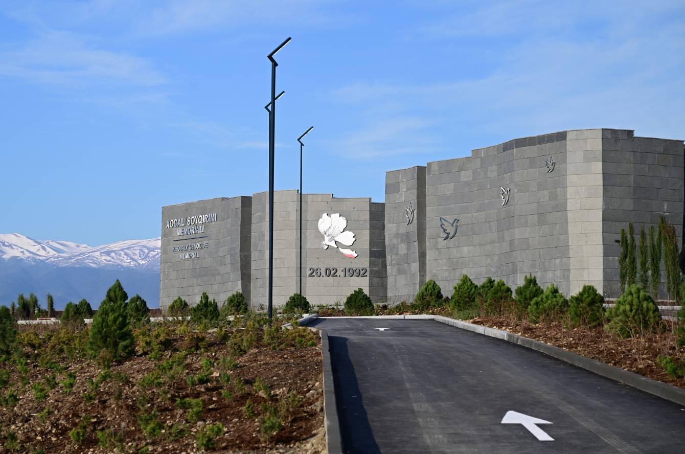 Prezident İlham Əliyev Xocalı Soyqırımı Memorialının açılışında iştirak edib - YENİLƏNİB 45 44