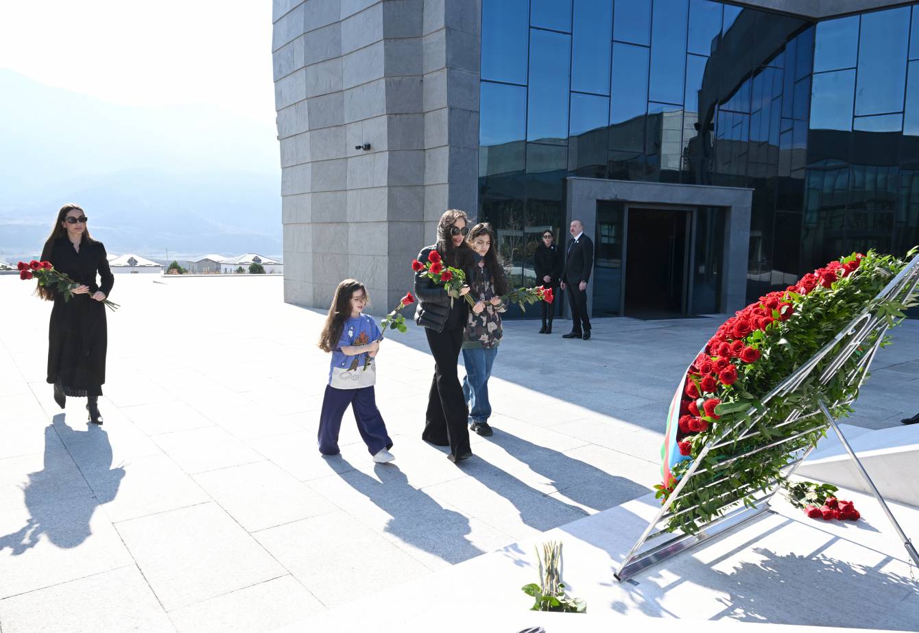 Prezident İlham Əliyev Xocalı Soyqırımı Memorialının açılışında iştirak edib - YENİLƏNİB 8 7 3
