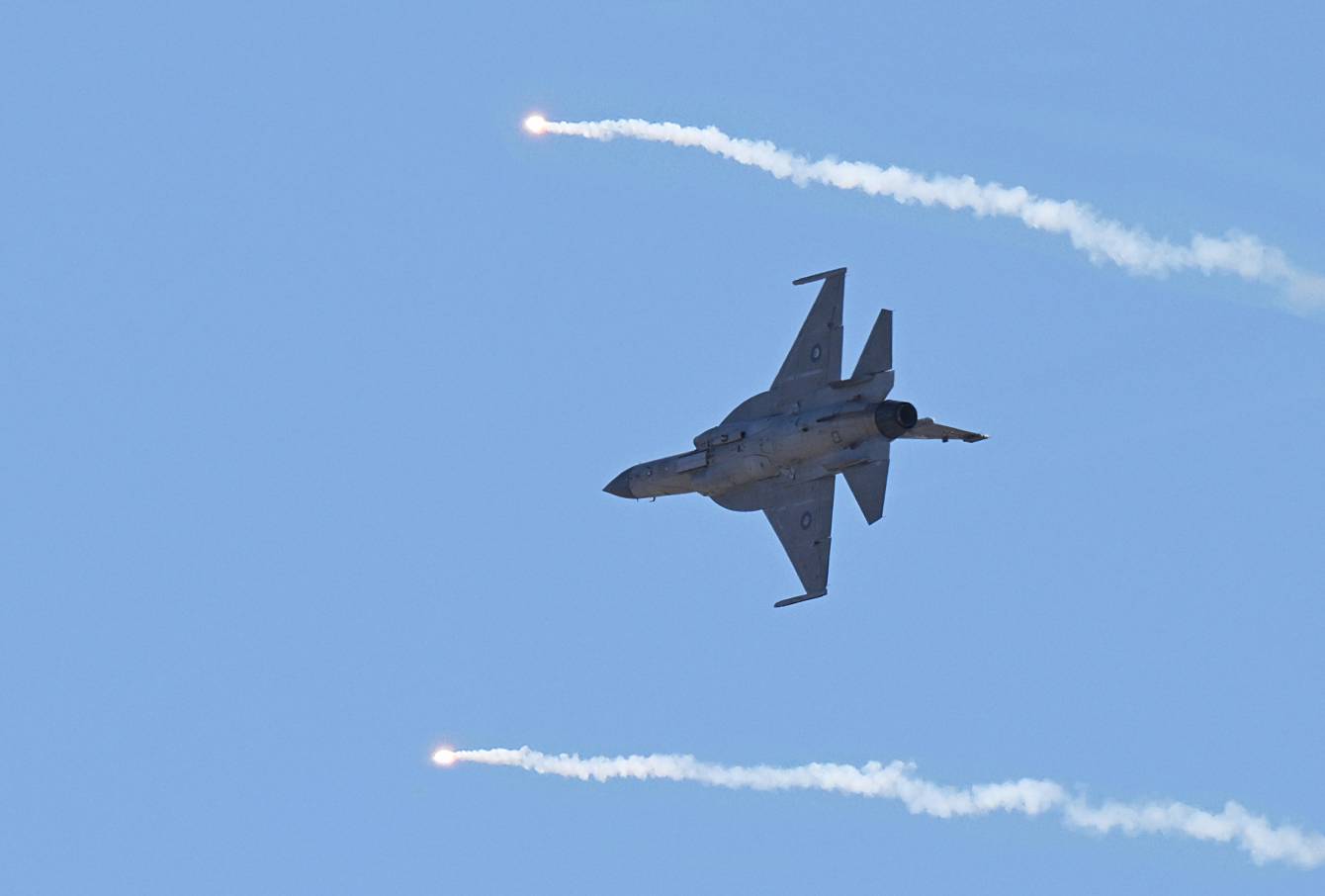 SIPRI: Azərbaycan JF-17C Blok-III qırıcıları üçün Türkiyə ilə Çindən pod və radar sistemləri alıb